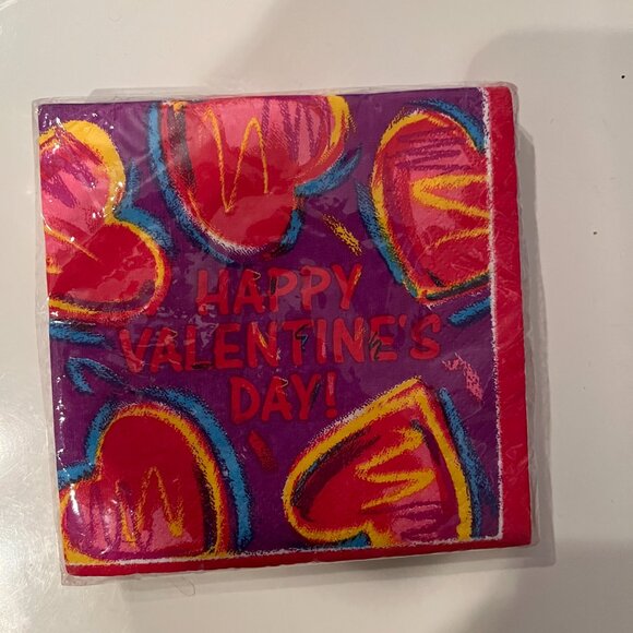 Valentine's Day Cocktail Napkins Pack of 30 Red and Pink Hearts (New) - Picture 6 of 6